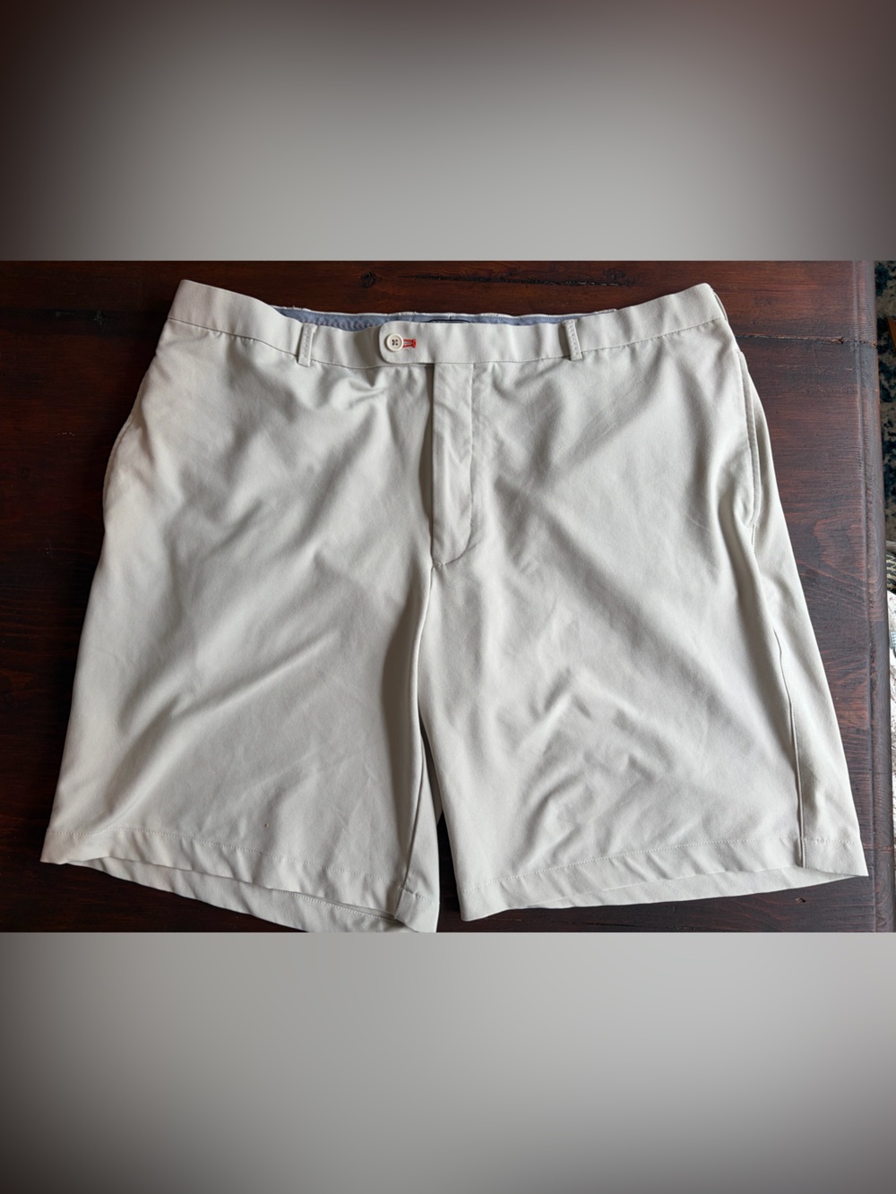 Peter Millar Men’s Wicking Performance Flat Front Shorts Beige/Tan • Size 40